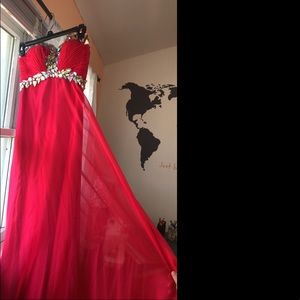 Nina Canacci Prom Dress